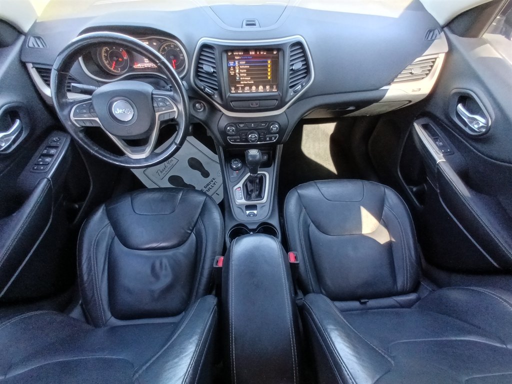 2016 Jeep Cherokee