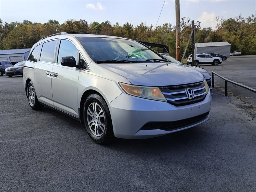 2011 Honda Odyssey - $5,950