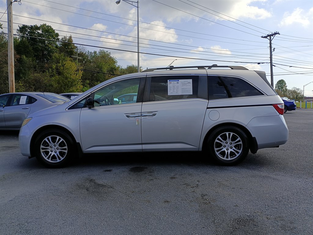2011 Honda Odyssey - $5,950