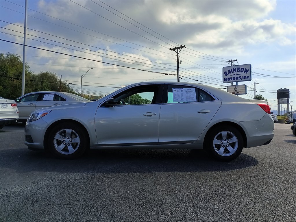 2016 Chevrolet Malibu - $4,950