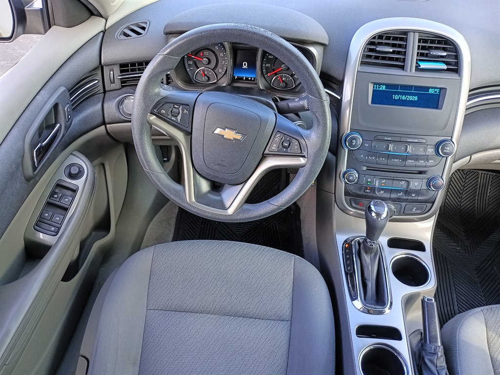 2016 Chevrolet Malibu - $4,950