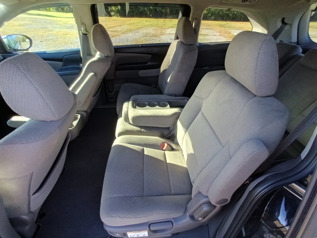 2016 Honda Odyssey - $7,950