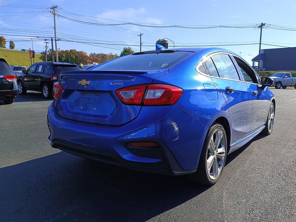 2018 Chevrolet Cruze - $8,950