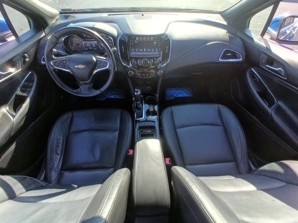 2018 Chevrolet Cruze - $8,950