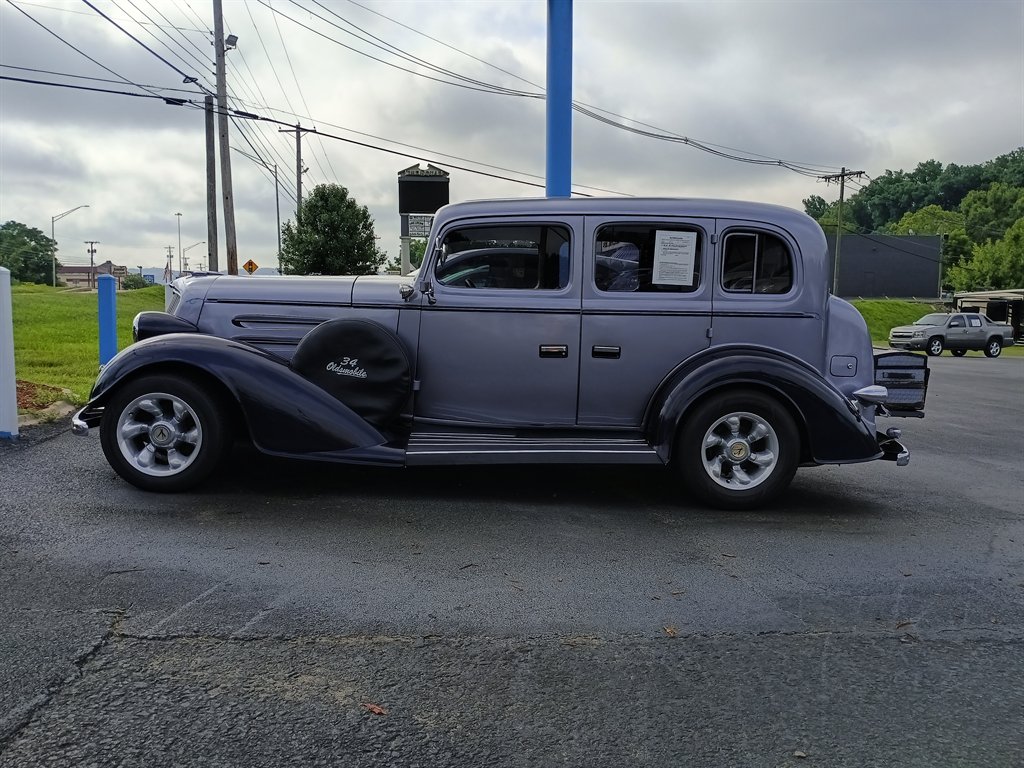 1934 Oldsmobile Streetrod