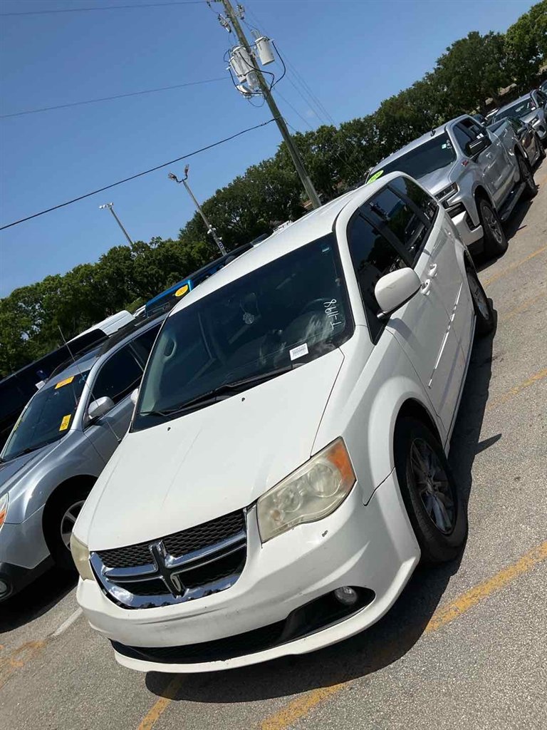 2011 Dodge Grand Caravan Mainstreet photo