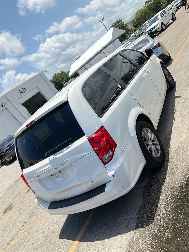 2011 Dodge Grand Caravan Mainstreet photo