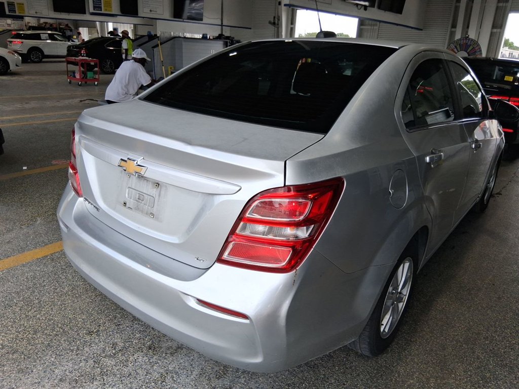 2017 Chevrolet Sonic - $1,450
