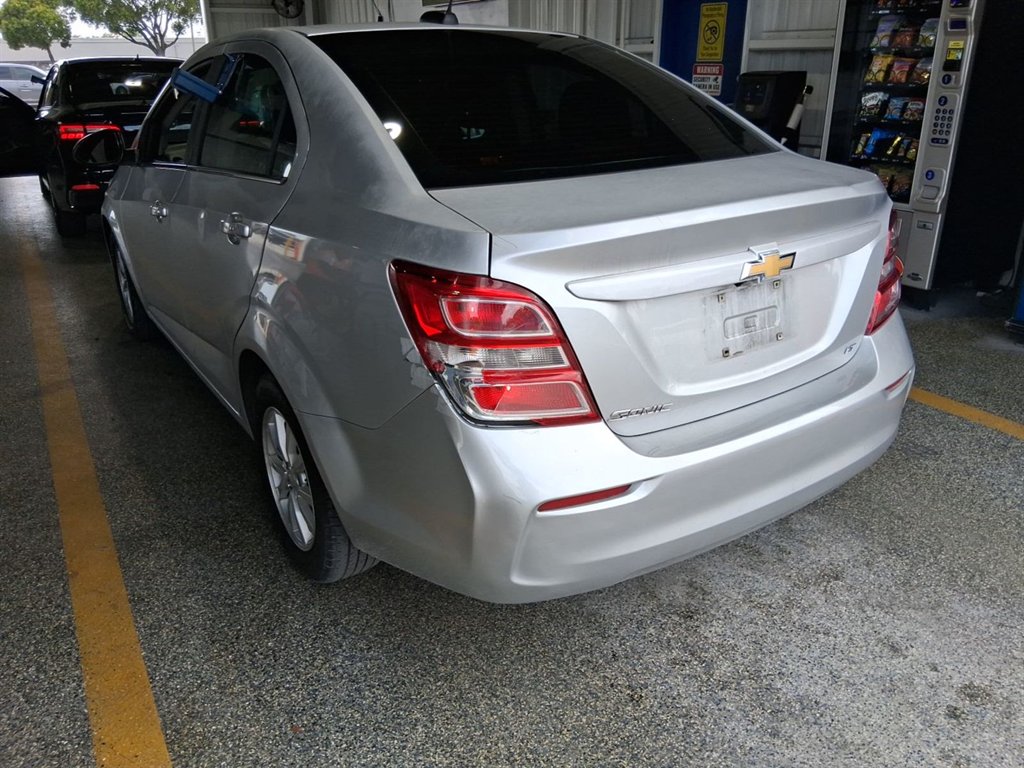 2017 Chevrolet Sonic - $1,450