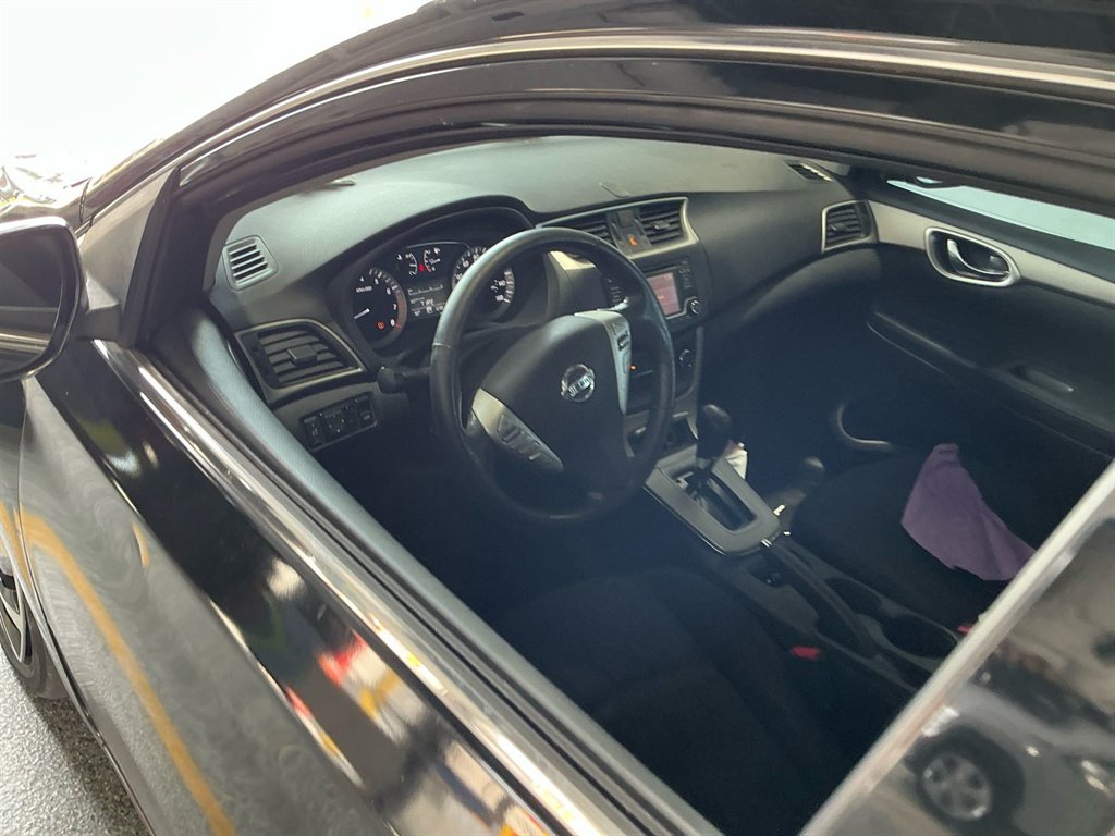 2015 Nissan Sentra - $1,950