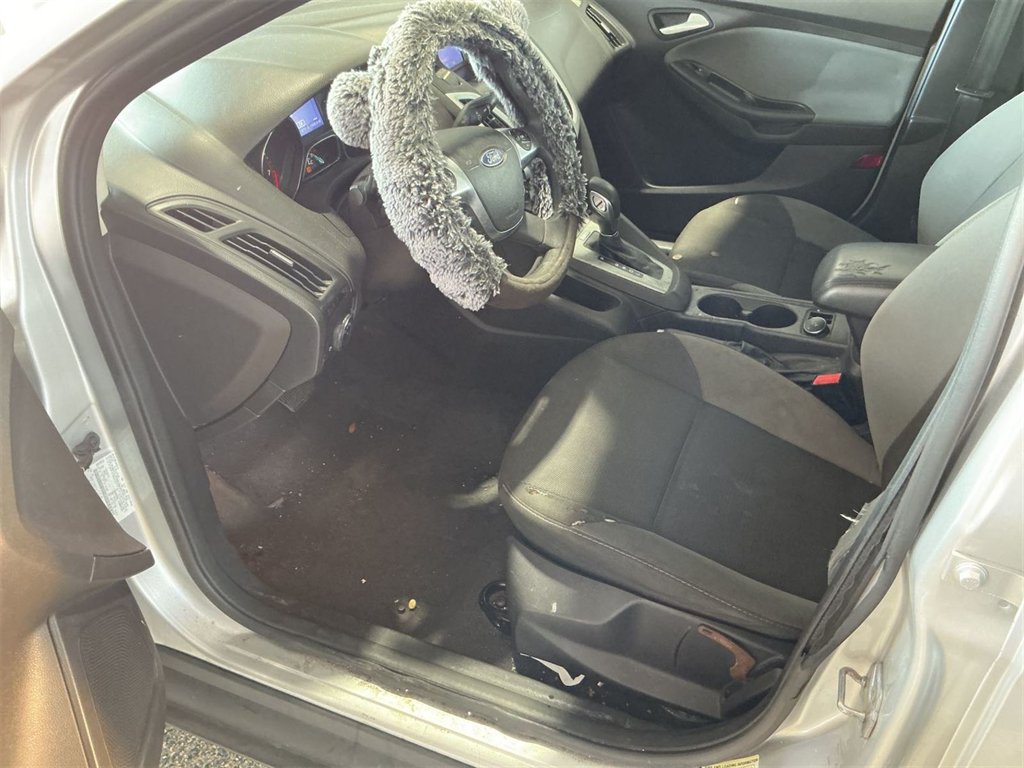 2013 Ford Focus - $950