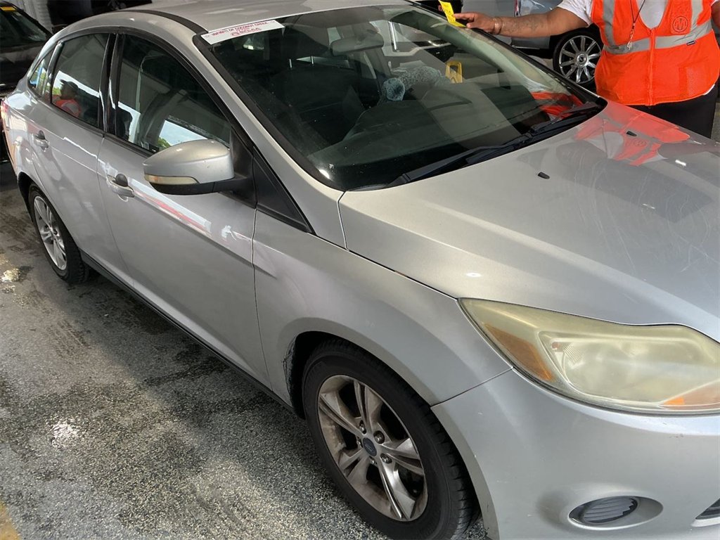 2013 Ford Focus - $950