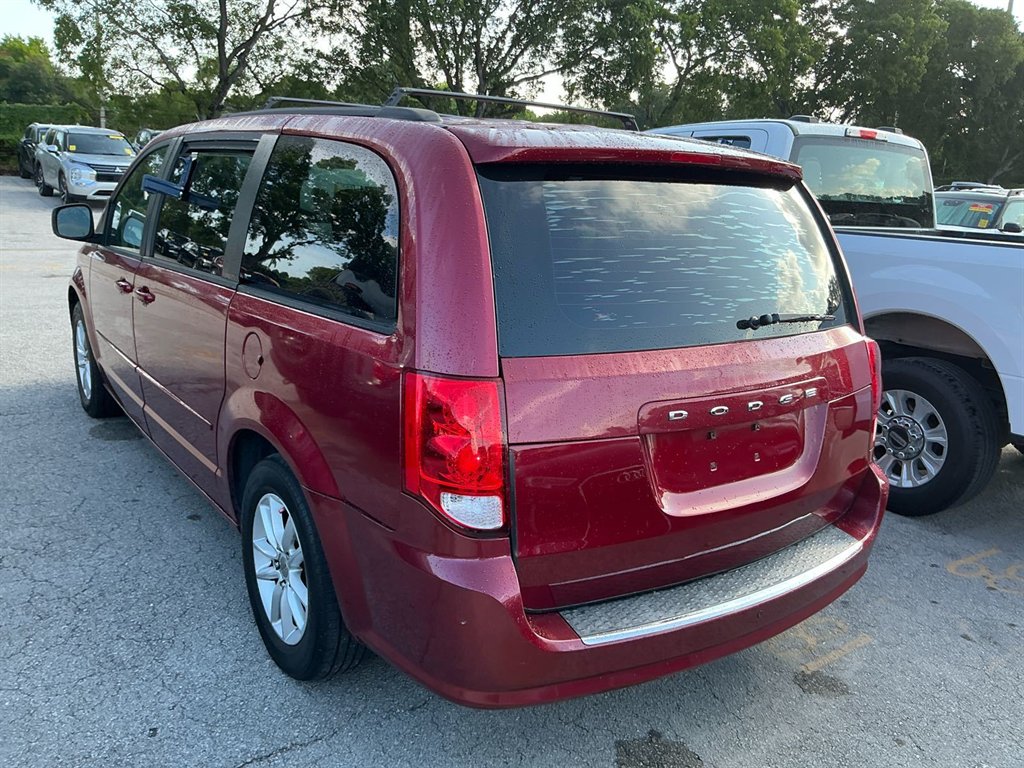 2014 Dodge Grand Caravan - $1,300