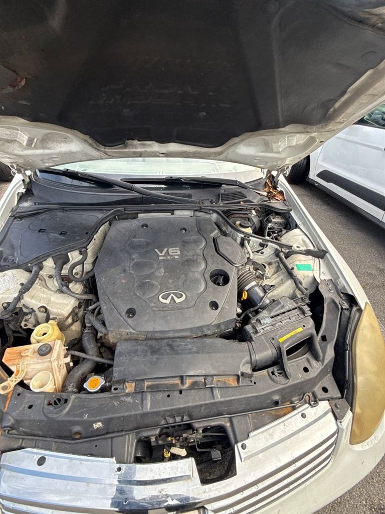 2004 INFINITI G - $1,950