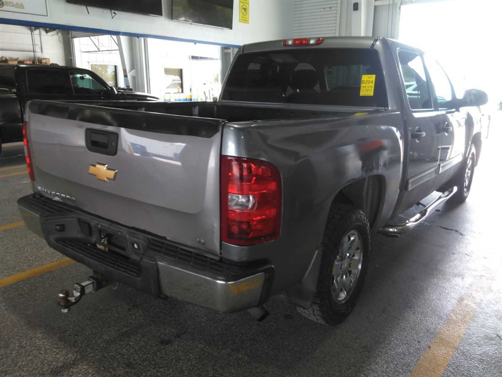 2013 Chevrolet Silverado - $2,750