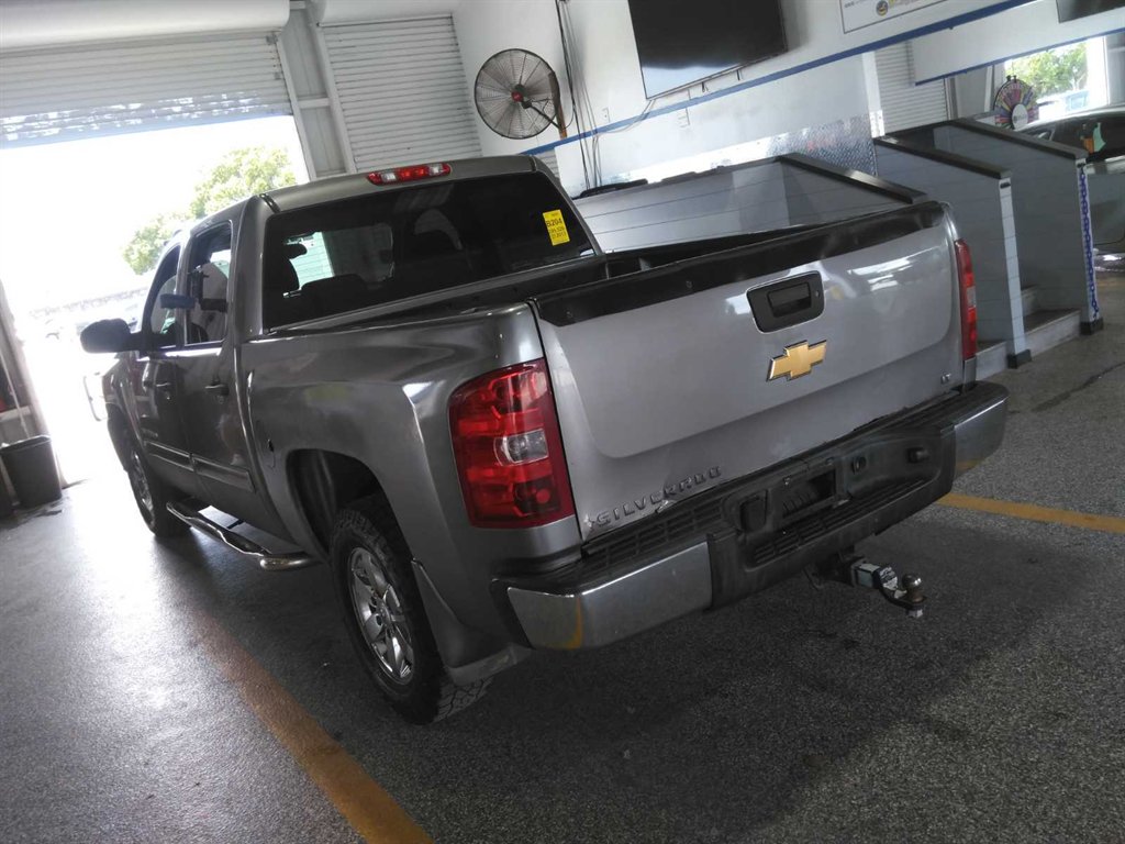 2013 Chevrolet Silverado - $2,750