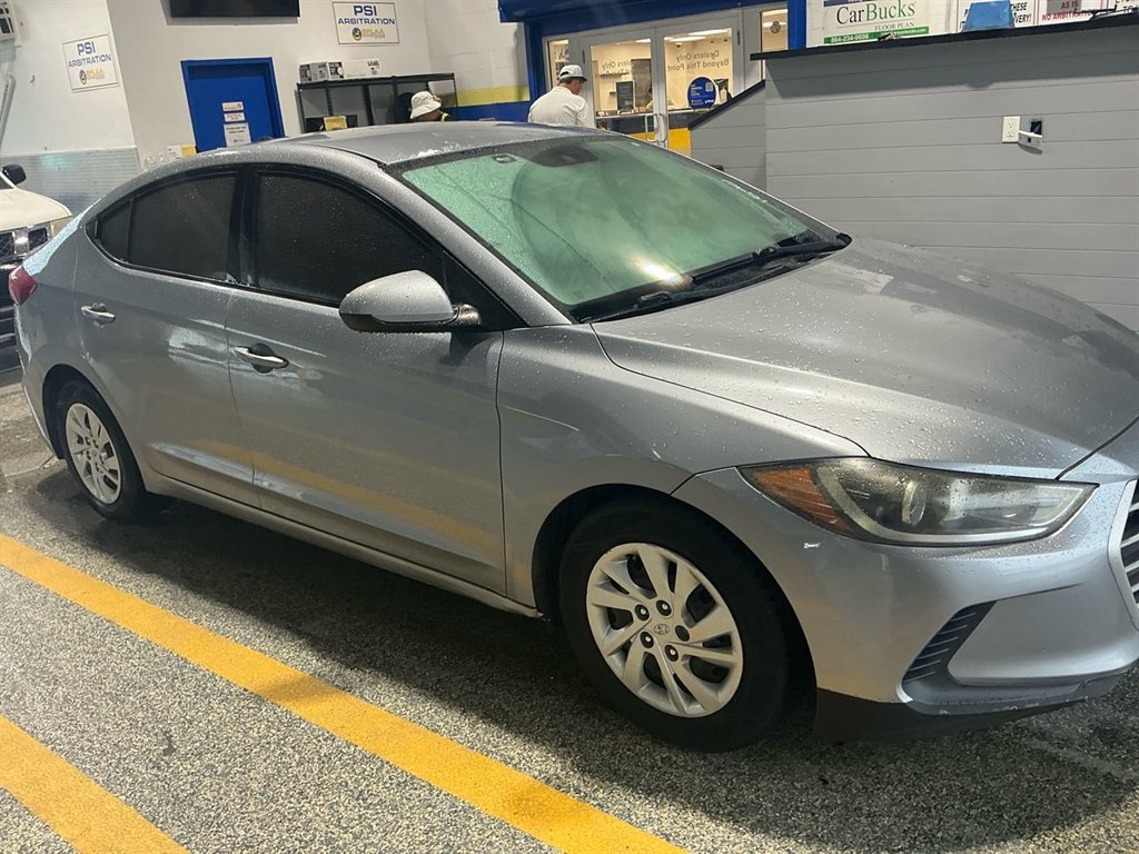 2017 Hyundai Elantra