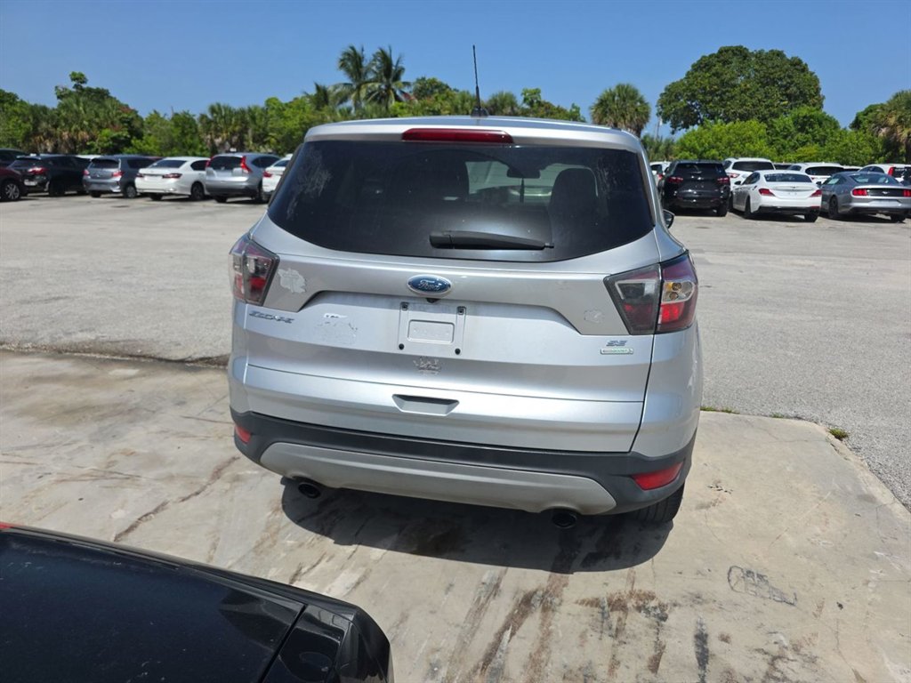 2017 Ford Escape - $1,350