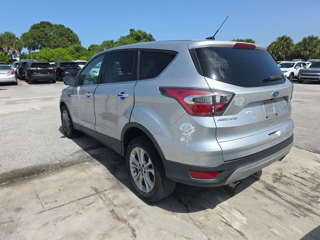 2017 Ford Escape - $1,350