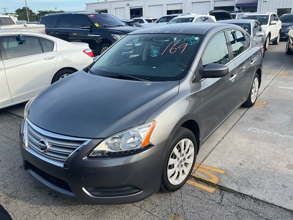 2015 Nissan Sentra - $1,950