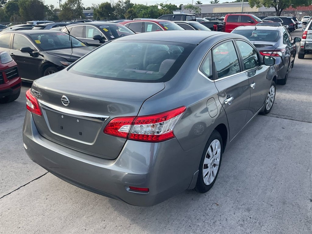 2015 Nissan Sentra - $1,950