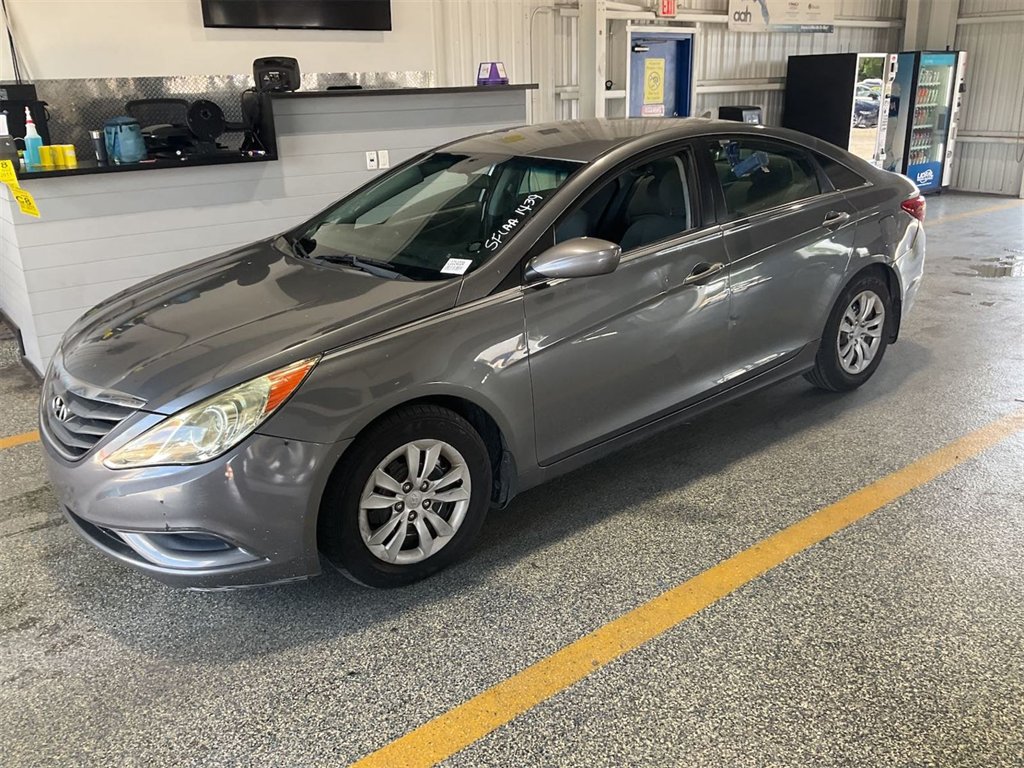 2011 Hyundai Sonata - $1,250
