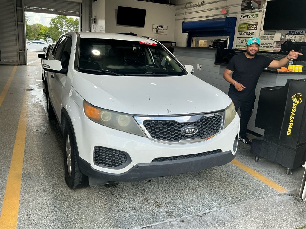 2011 Kia Sorento - $1,400
