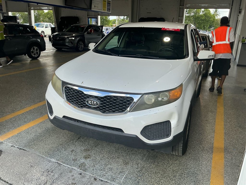 2011 Kia Sorento - $1,400