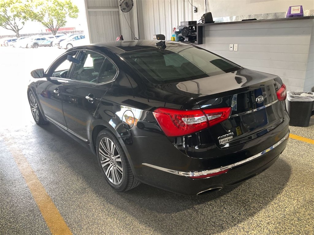 2014 Kia Cadenza - $2,950
