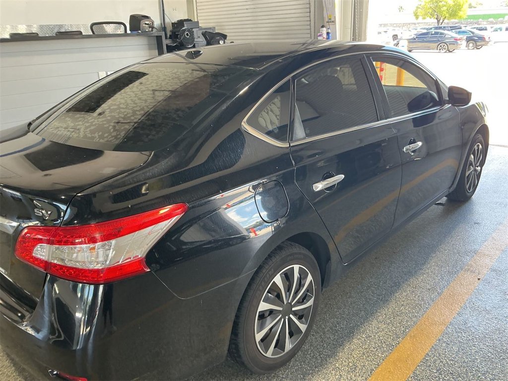 2015 Nissan Sentra - $1,850