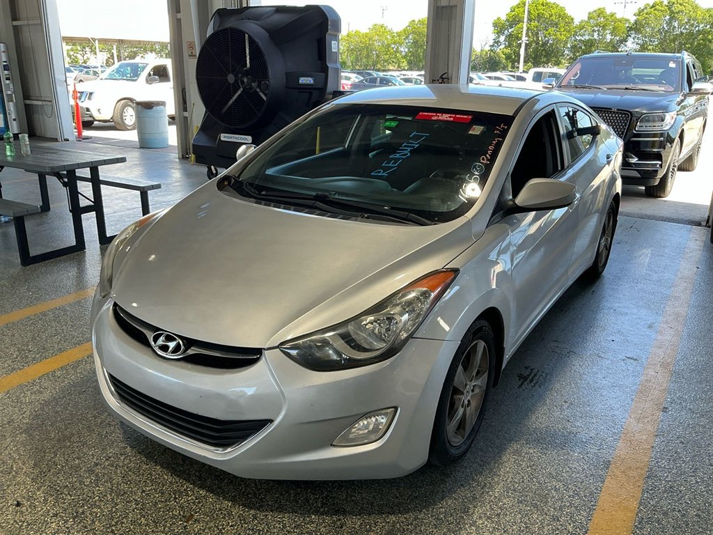 2013 Hyundai Elantra - $1,300