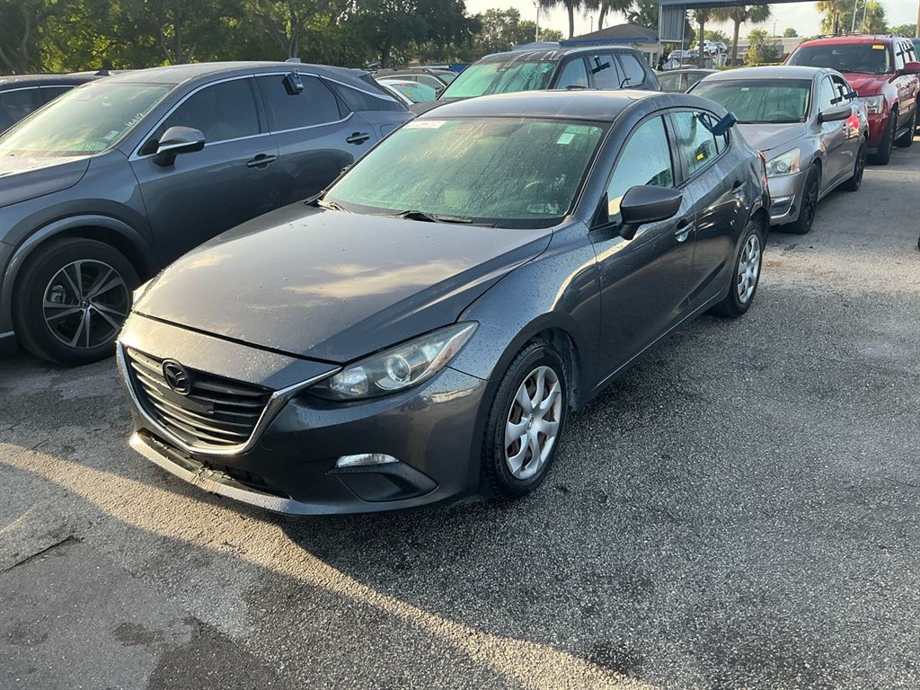2015 MAZDA MAZDA3 - $1,800