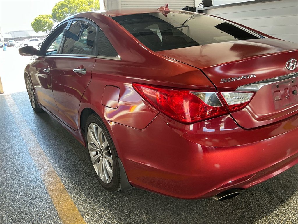 2013 Hyundai Sonata - $1,550
