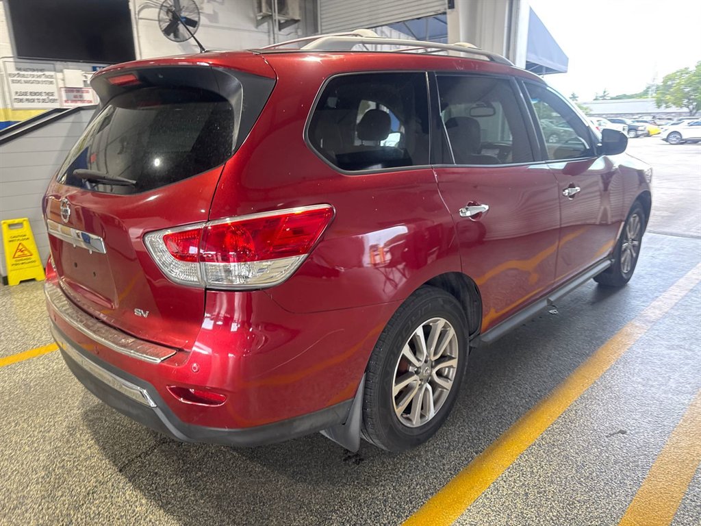 2015 Nissan Pathfinder - $2,050