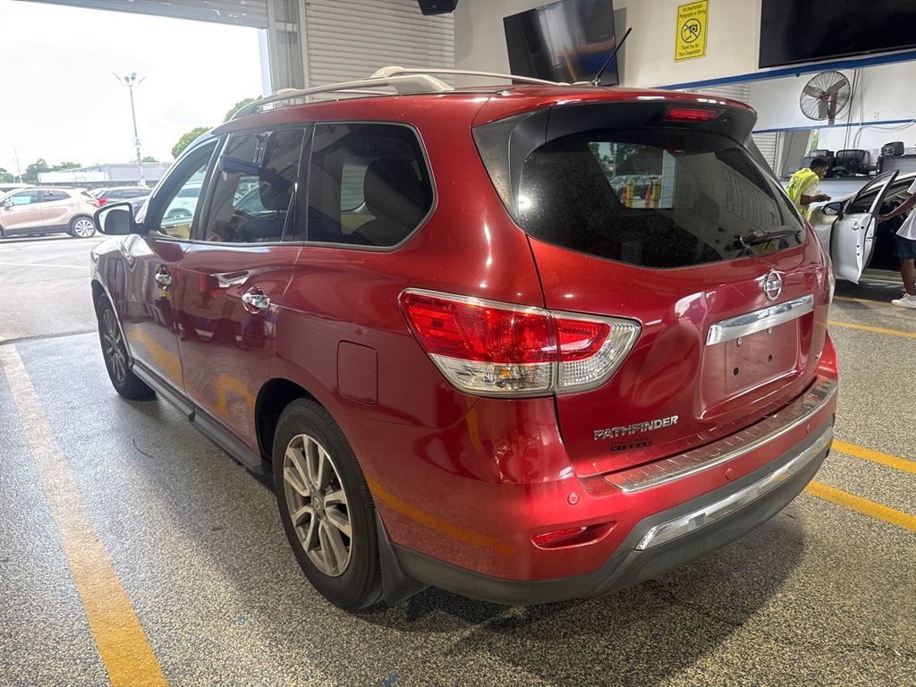 2015 Nissan Pathfinder - $2,050