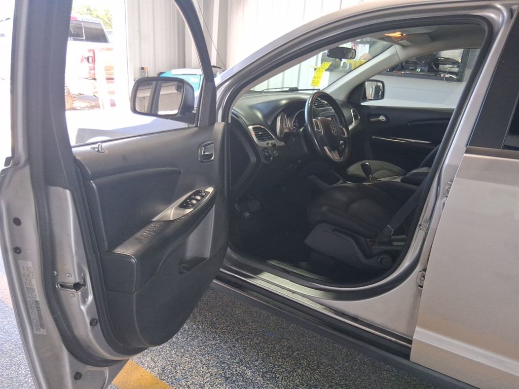 2018 Dodge Journey - $1,950