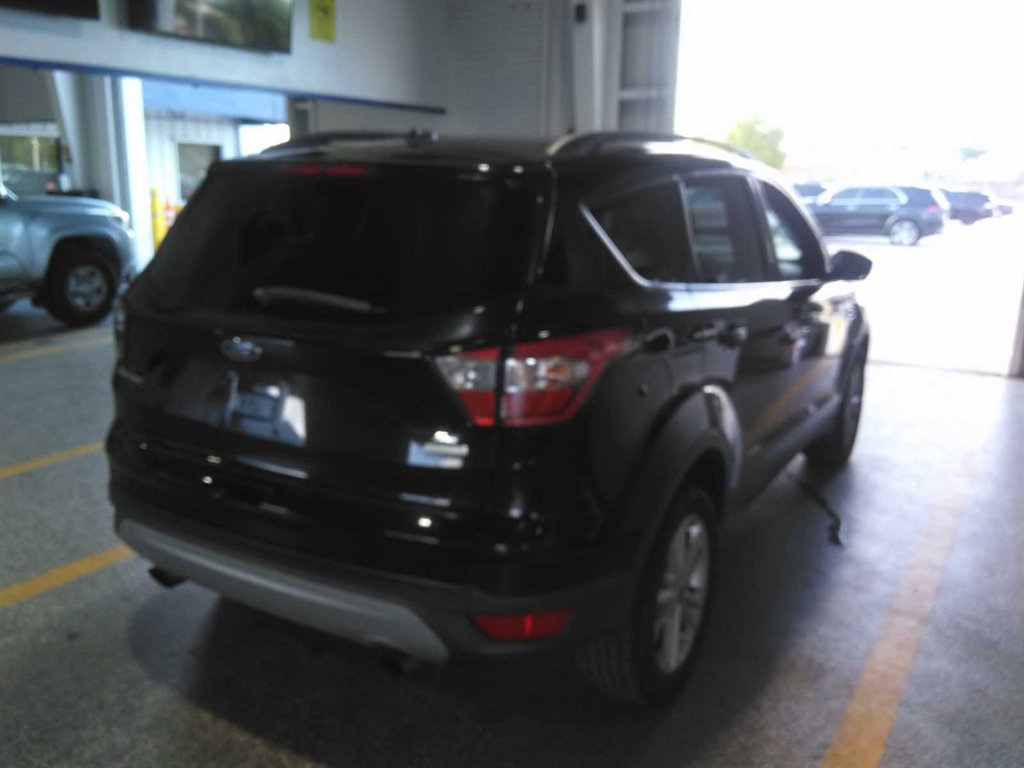 2018 Ford Escape - $3,950