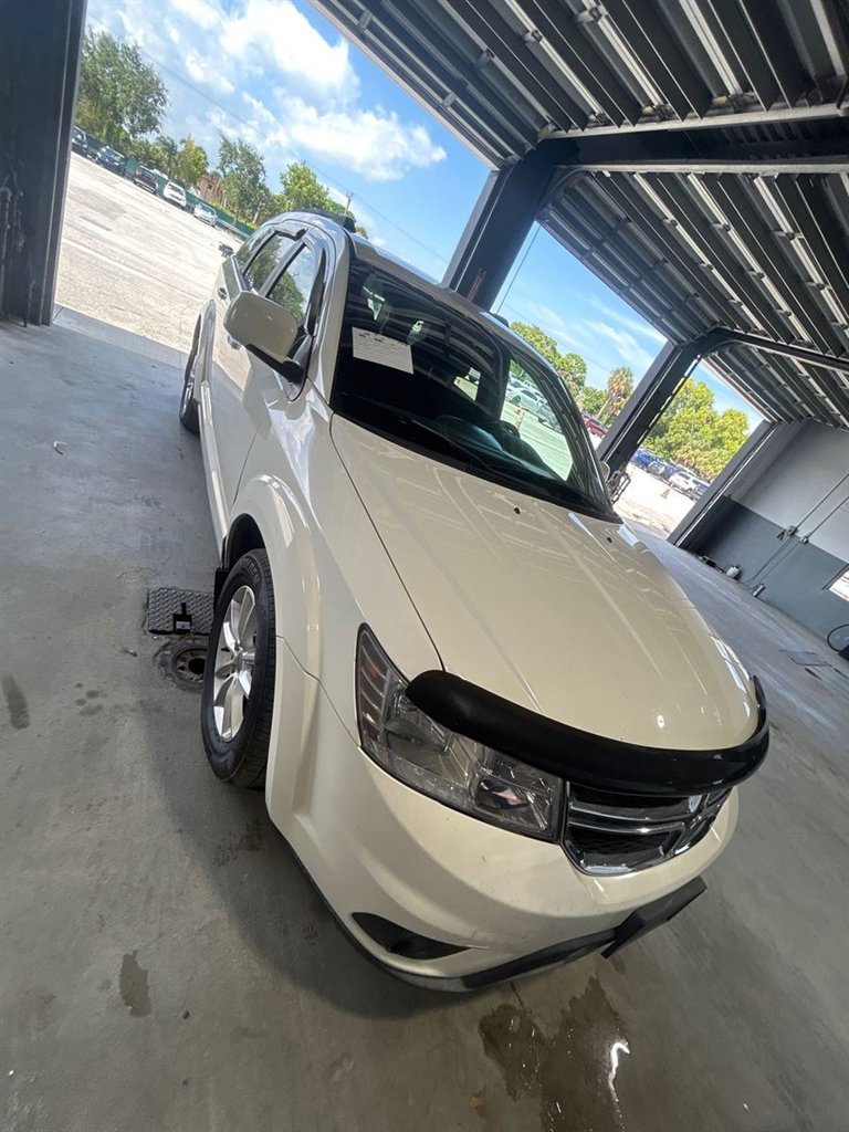 2014 Dodge Journey - $1,750