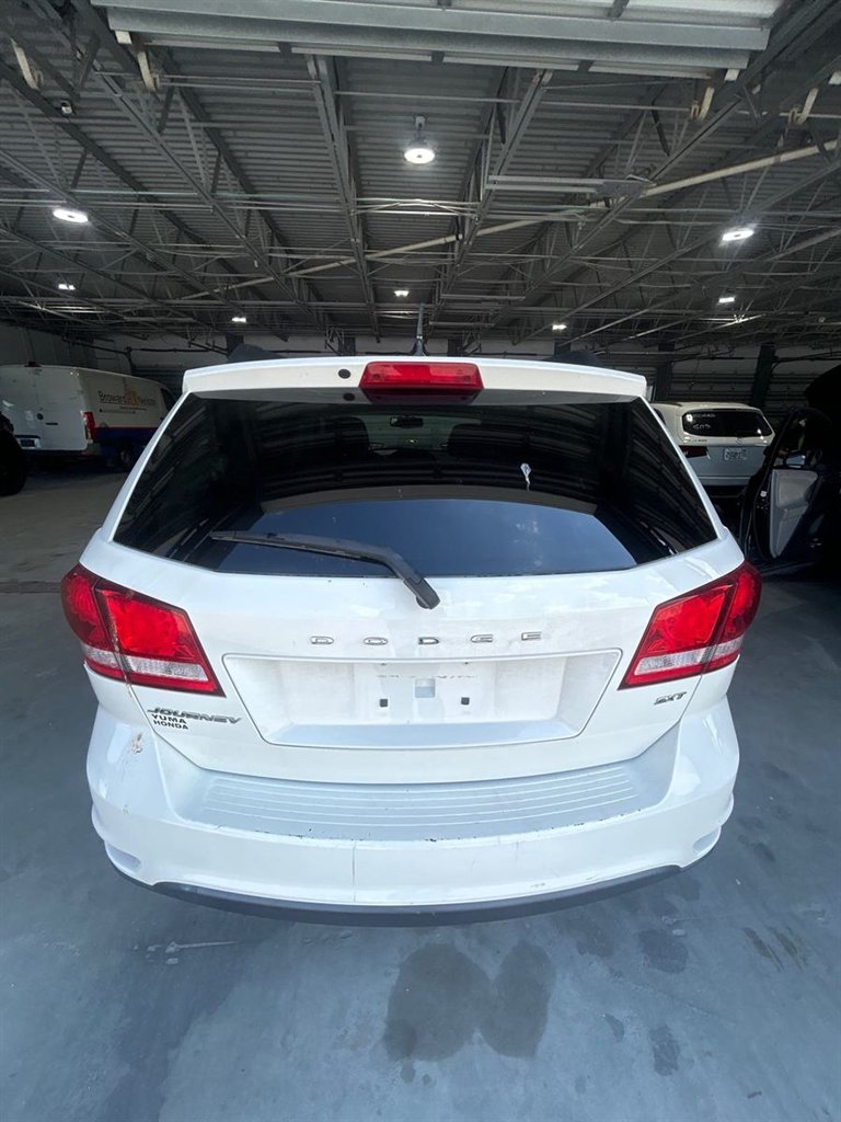 2014 Dodge Journey - $1,750