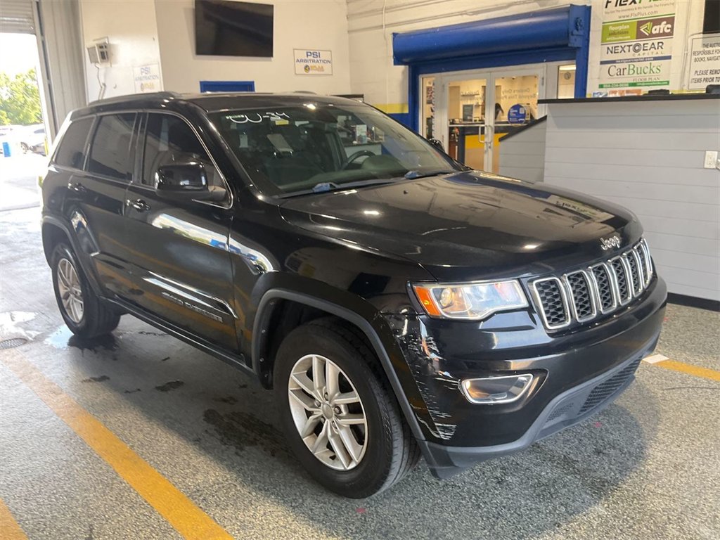 2017 Jeep Grand Cherokee Laredo