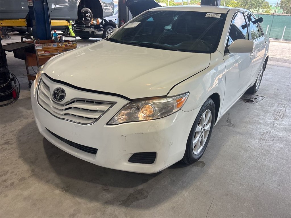 2011 Toyota Camry LE