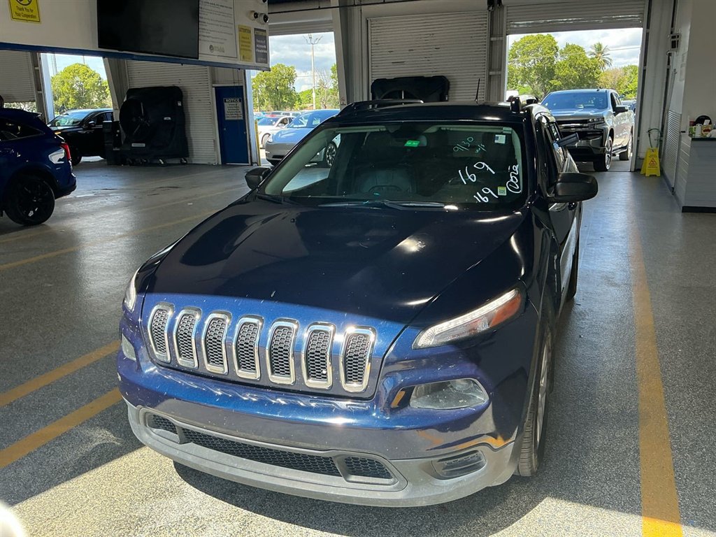 2015 Jeep Cherokee Sport