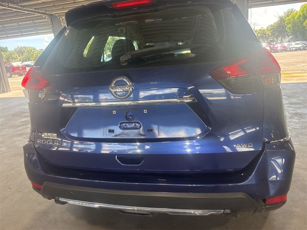 2017 Nissan Rogue - $2,450