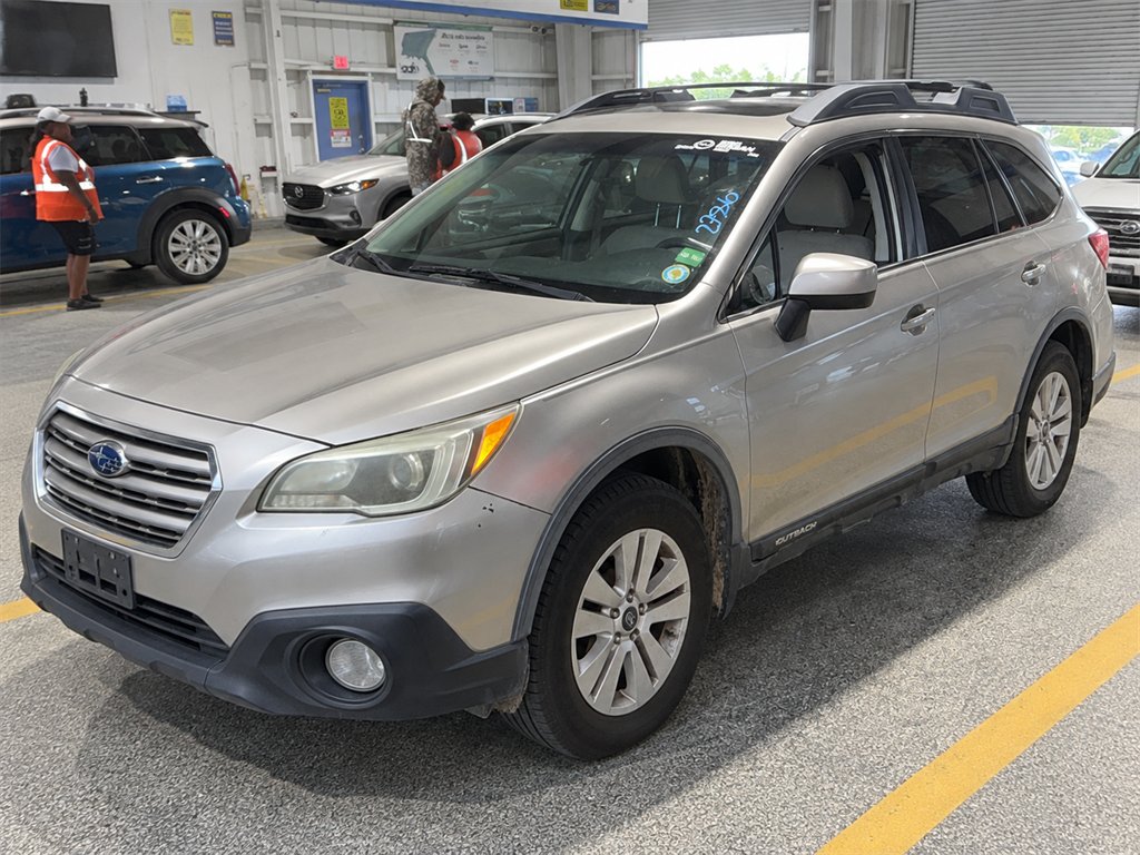 2015 Subaru Outback - $1,750