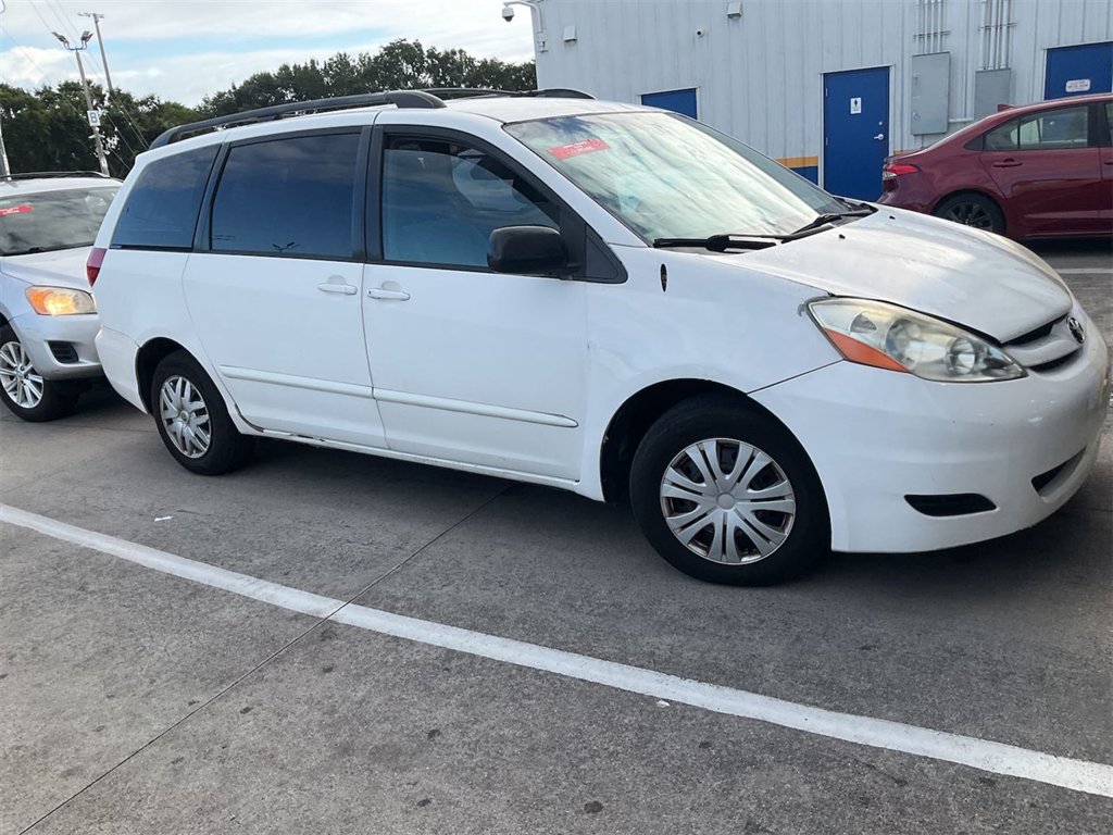 2008 Toyota Sienna LE