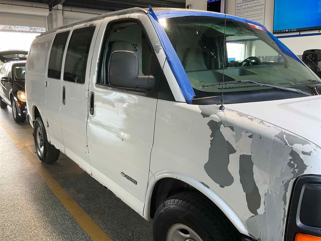 2006 Chevrolet Express 2500 2500 photo