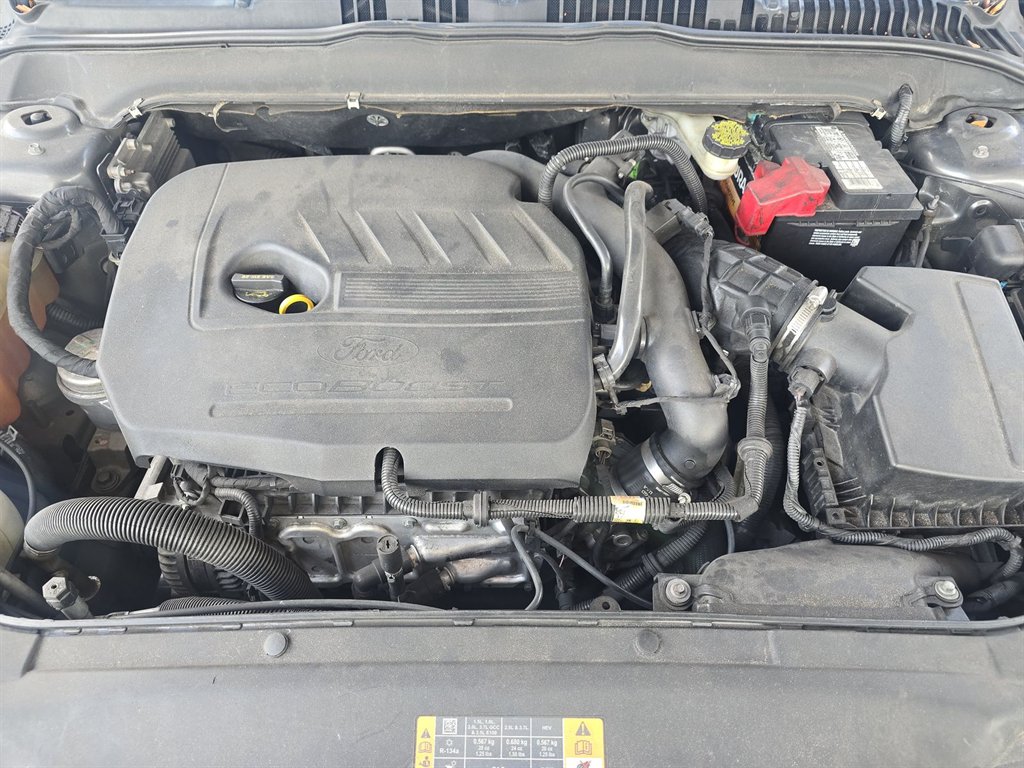 2015 Ford Fusion SE photo