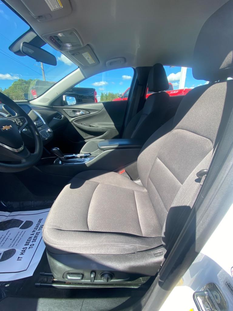 2020 Chevrolet Malibu LT photo