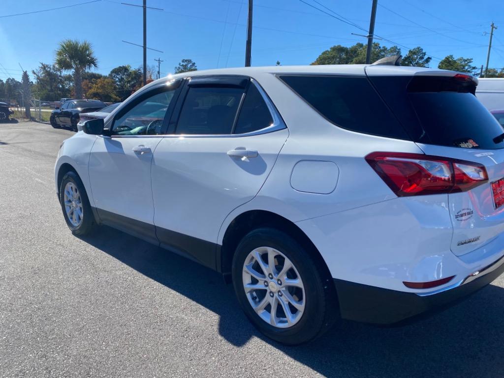 2020 Chevrolet Equinox LT photo