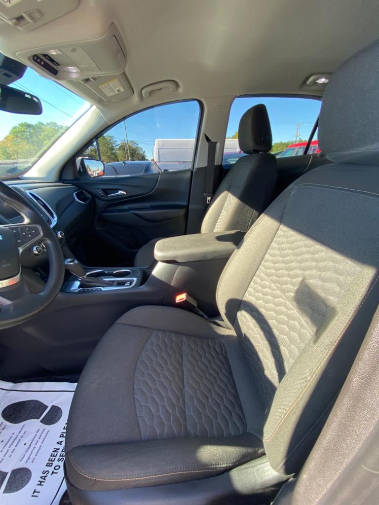 2020 Chevrolet Equinox LT photo
